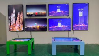 Op zoek naar een kiosk voor zelfbestelling? controleer aan boord