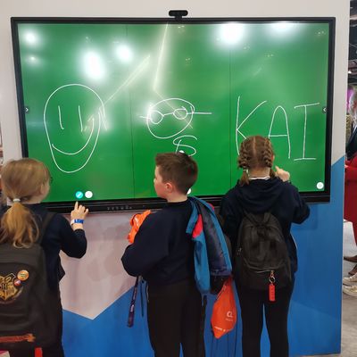65 inch iBoard Interactief whiteboard Interactief touchscreen voor corporate klaslokaal