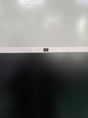 32 inch Draagbare Smart TV Mobiel Touchscreen Draadloze Android TV op wielen