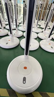 23.8 inch draadloos Smart Screen TV met capacitieve 10 touchpoints en ingebouwde batterij (5-6H)