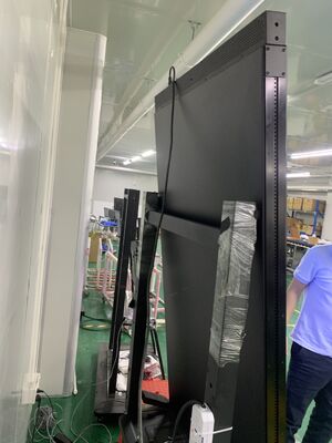 Monitor en analyseer digitale reclamecampagnes Digitale reclame monitor met echte realtime tracking en wand- of vloerstand installatietype