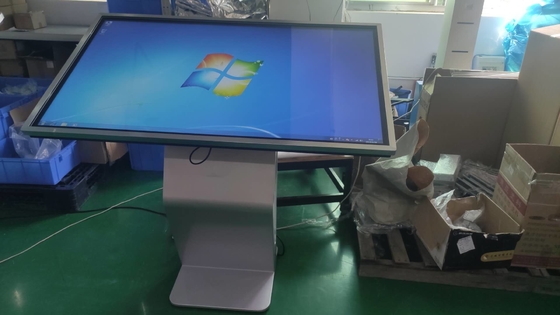 CE FCC LED 43 inch advertentie kiosk display interactief touch digitaal signage venster systeem voor zakelijke reclame